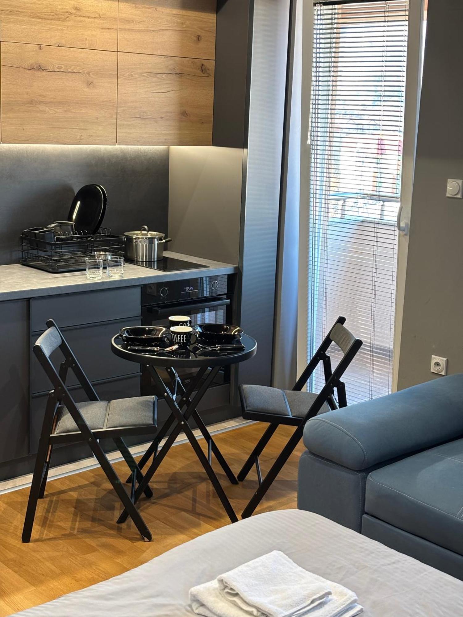 Ambe Apartments Μπίτολα Εξωτερικό φωτογραφία